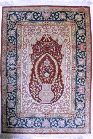 ペルシャ絨毯（絨緞）ヘレケ　hereke silk